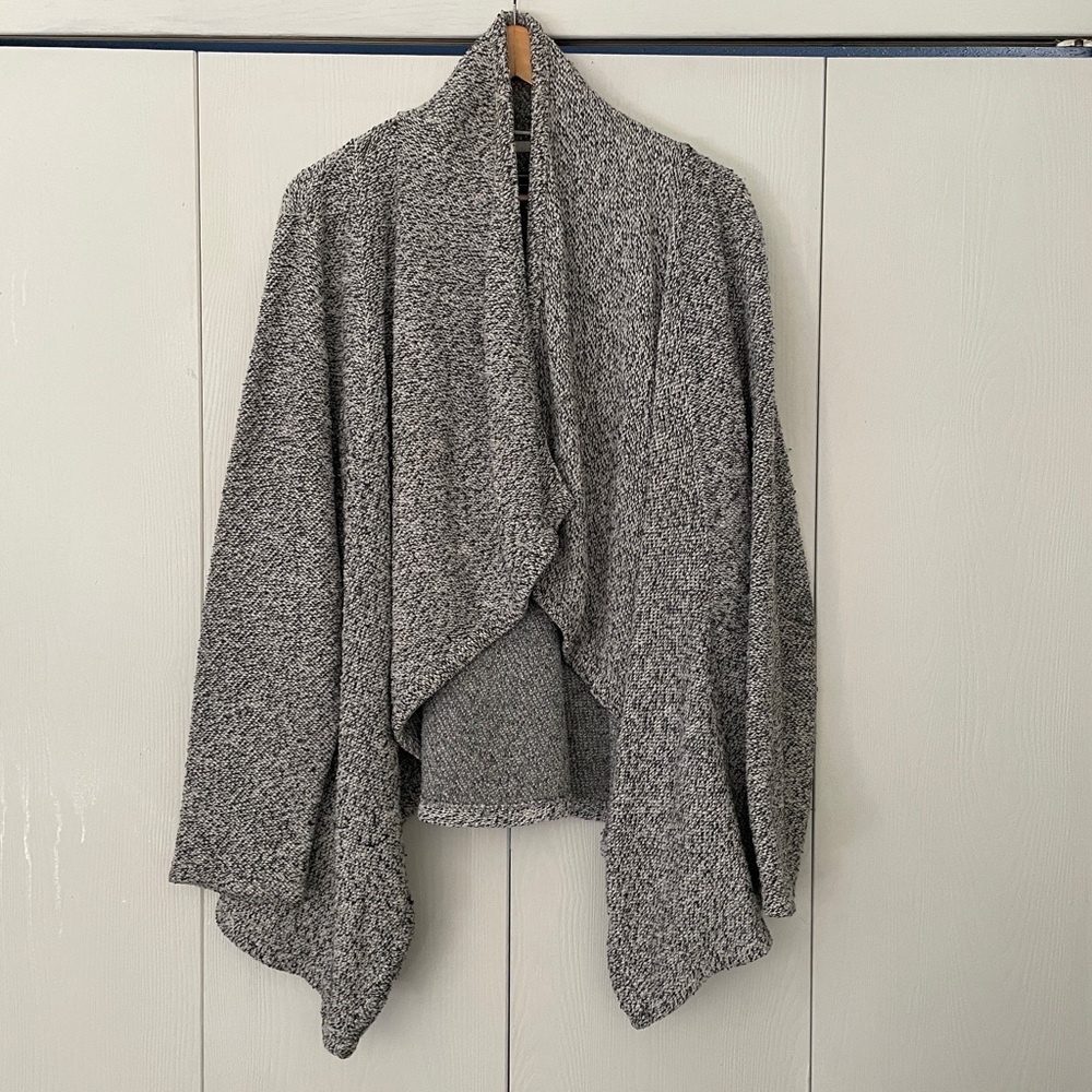 BNCI by blanc noir cardigan, white & black, super soft, XXL